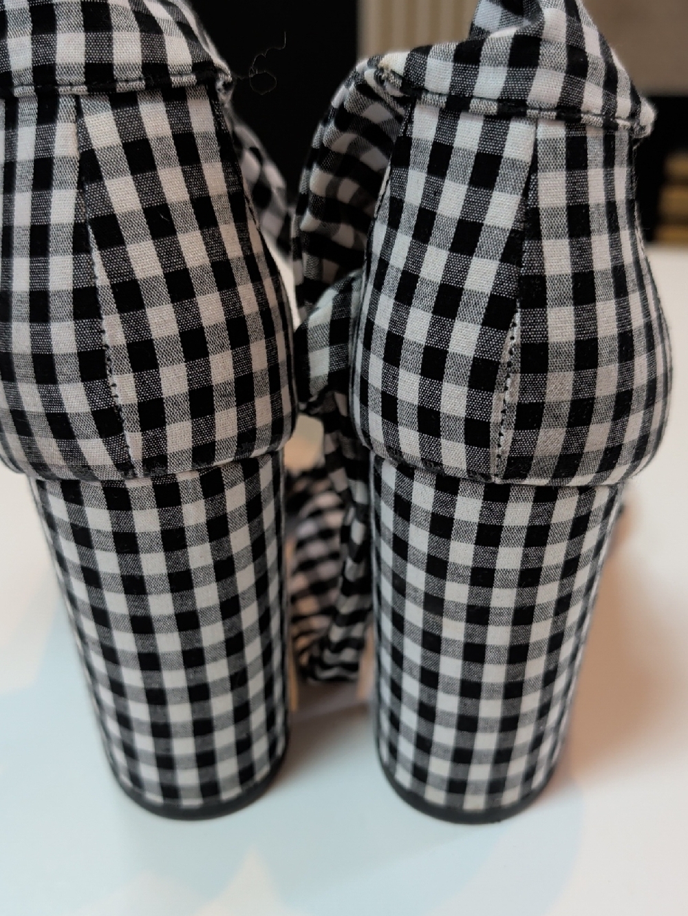Lulu's, Covington, Black And White Gingham Block Heels. Sz 10 - Picture 8 of 11